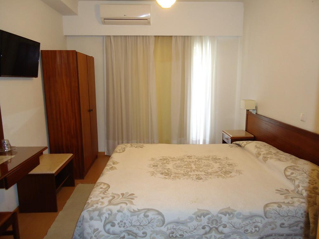 Residencial Coroa D'Ouro Hotel ฟาติมา ภายนอก รูปภาพ